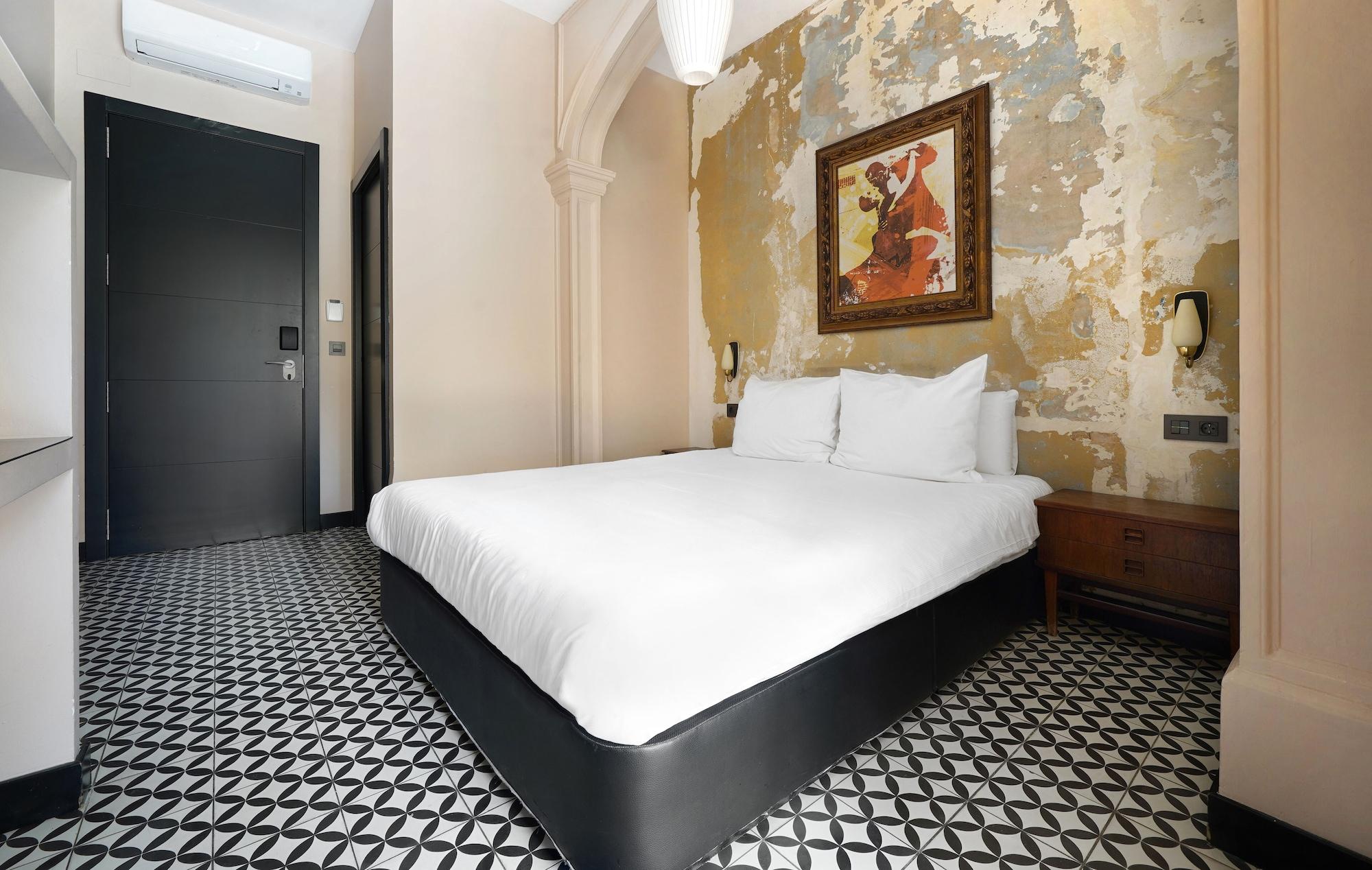 Numa Barcelona Roca Aparthotel Exterior photo