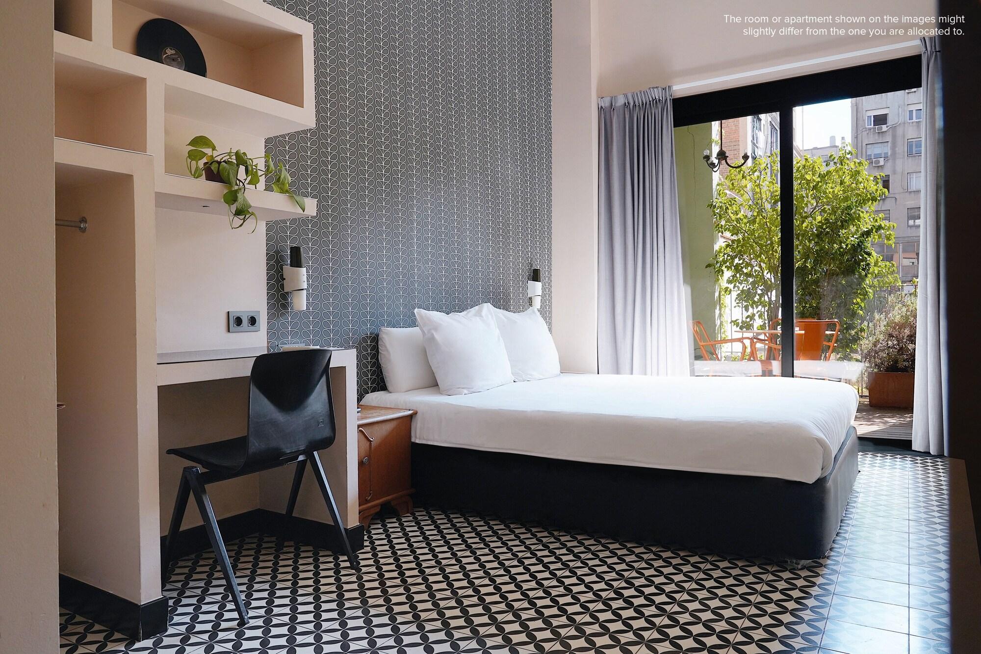 Numa Barcelona Roca Aparthotel Exterior photo
