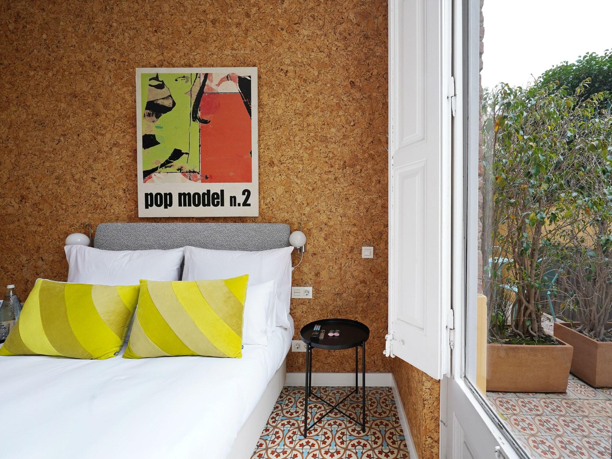 Numa Barcelona Roca Aparthotel Exterior photo
